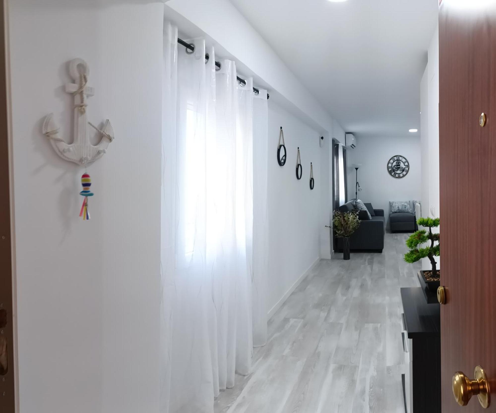 Mare De Deu, Vivienda Vacacional Para Familias Y Mayores De 25 Anos En El Grao De Gandia-Playa Playa de Gandia Extérieur photo