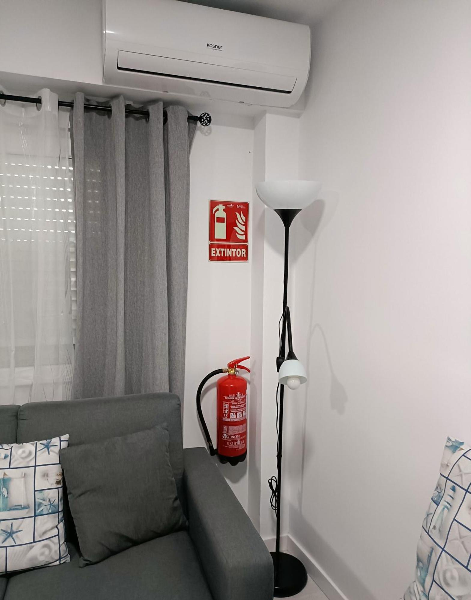 Mare De Deu, Vivienda Vacacional Para Familias Y Mayores De 25 Anos En El Grao De Gandia-Playa Playa de Gandia Extérieur photo